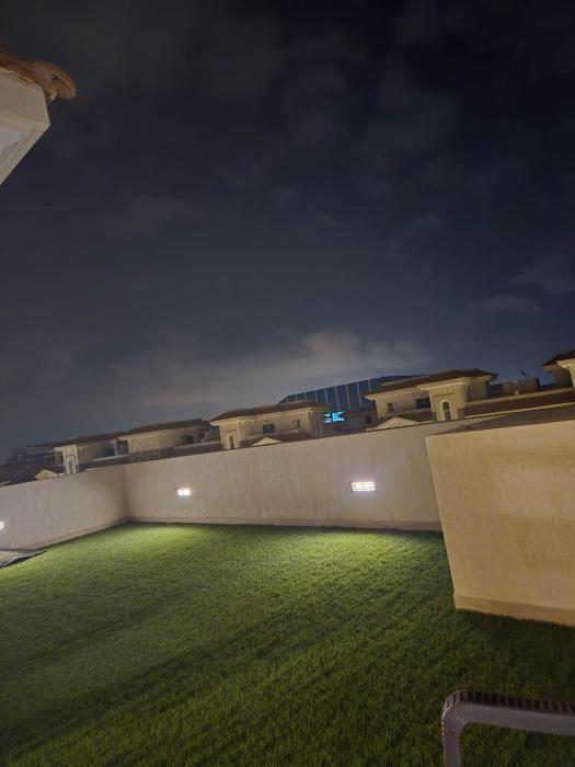 ڤيلا للإيجار مفروش بكمبوند المقصد بالعاصمه الاداريه