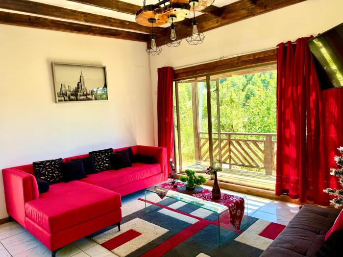 Cabaña nueva con vista al rio N3