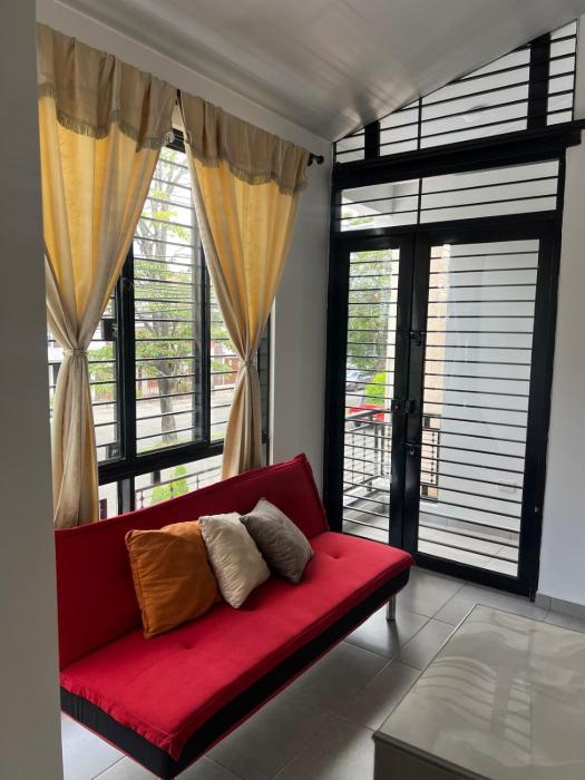 Modern and Cozy apartment