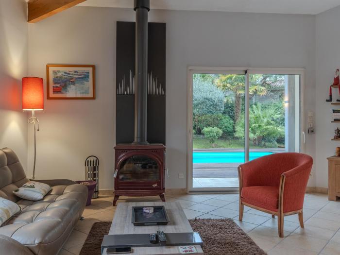 Maison 8 pers, piscine privée, wifi, proche golf à Biscarrosse - FR-1-521-231