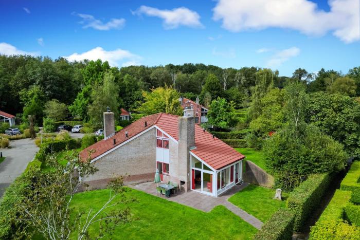 Kraanvogel I Fraaie bungalow met mooie grote tuin