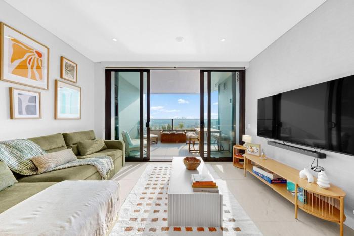 Waterview High, Rhodes Isyd