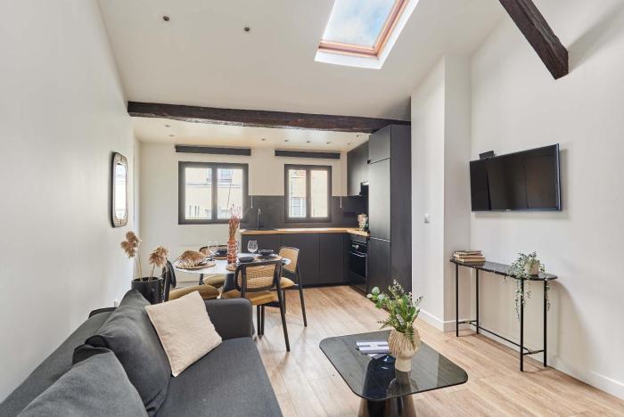 Apartment Le Marais by Studio prestige