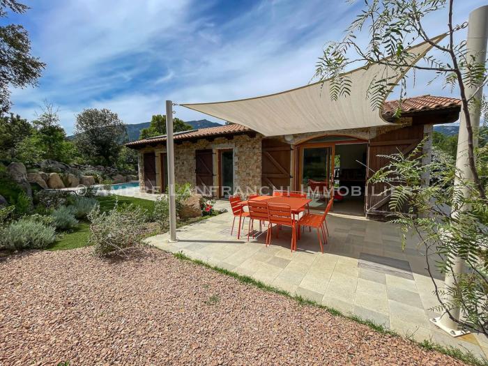 Maison en pierre - 6 personnes - piscine