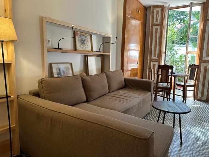 Charming Studio in the City Center - With Terrace