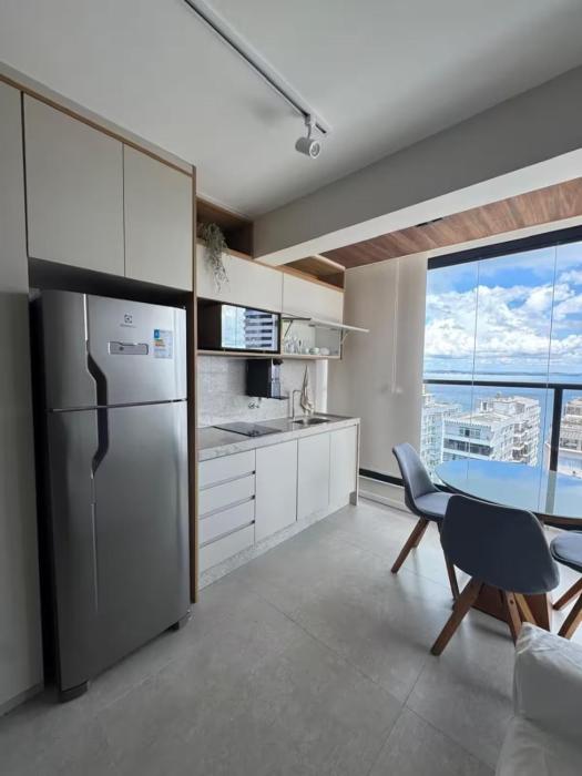 Experiência Inesquecível! Viva o Charme do Corredor Vitória em um lindo Studio de Alto Padrão completo!