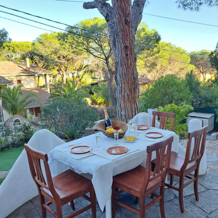 Villa Pina 100 meters from the sea