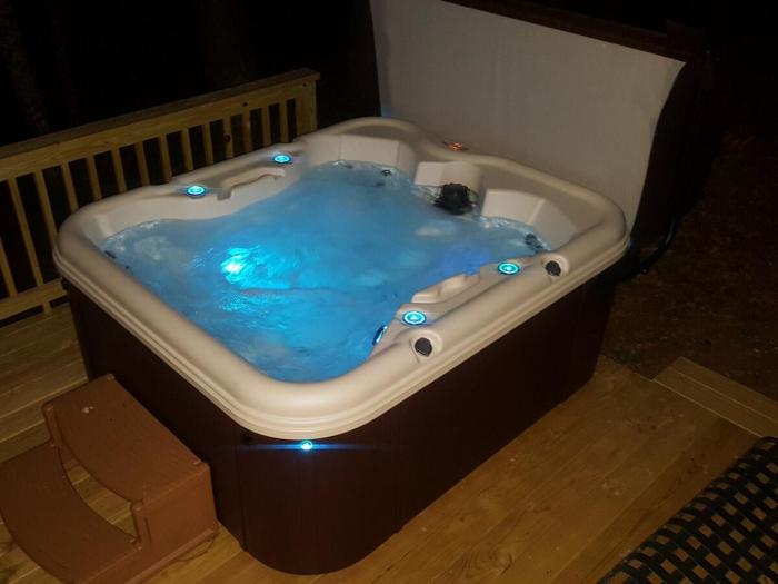 Appalachian Cabin- Trout Stream Firepit Hot Tub