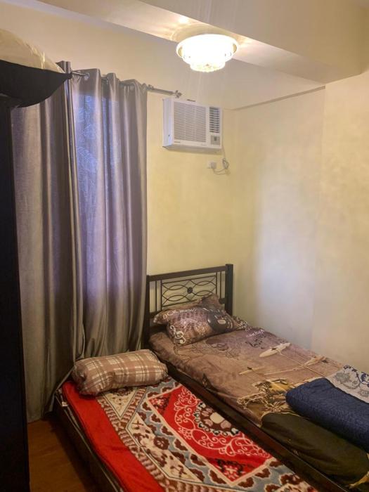 2 bedrooms condo fully furnished and 2 bathrooms