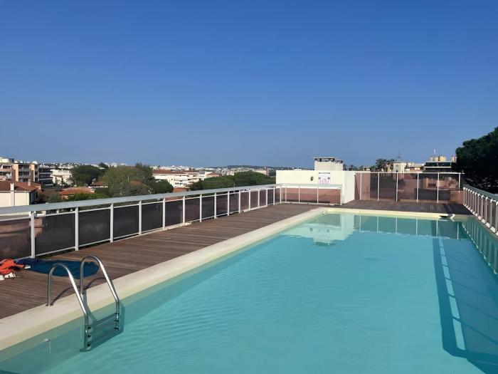 Élégant Appartement 2pièces PiscineVue mer parking