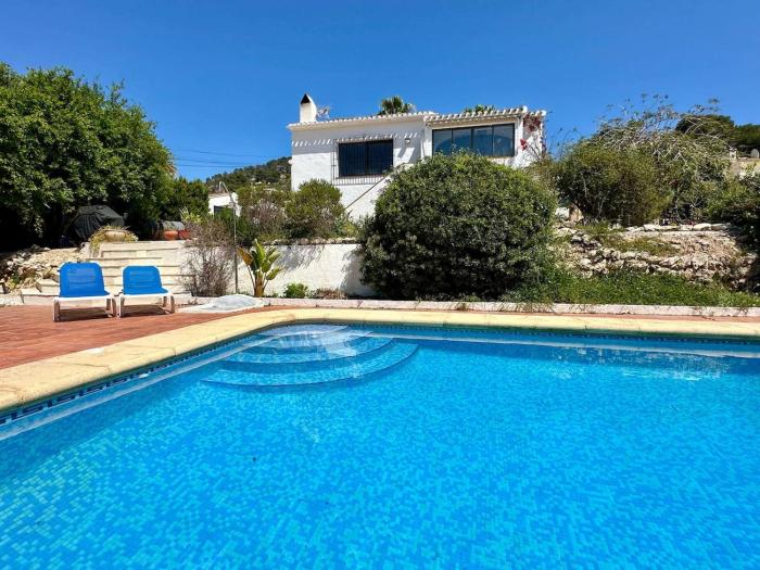 4 Bedroom Villa with pool in Javea