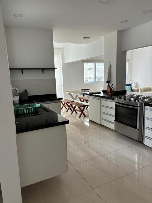 Apartamento Pitangueiras Guaruja 10C