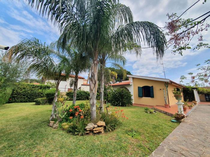 Villa Orchidea by Interhome