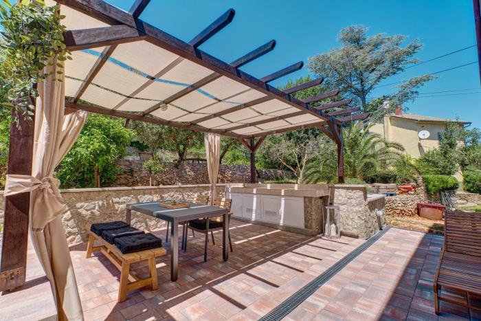 Providenca Accommodation II