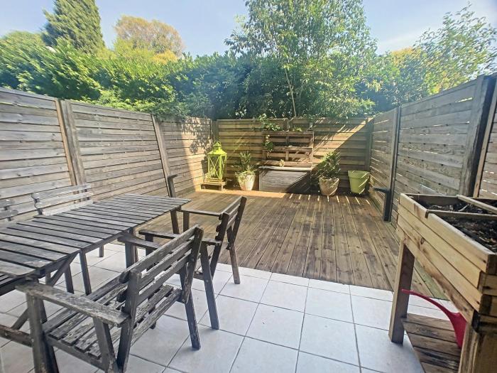 Antibes Cap dAmbre Studio avec terrasse au calme