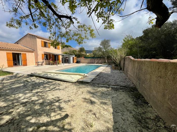 Villa T5 piscine, proche Cassis La Ciotat