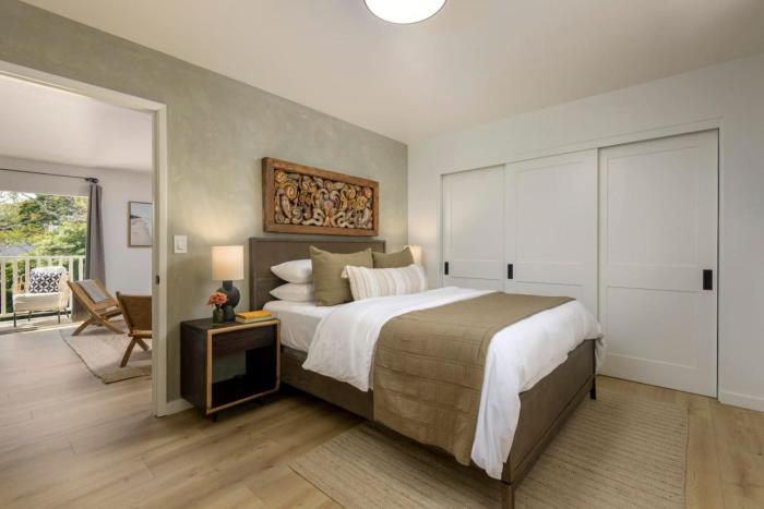 Private Balcony and Coastal Escape