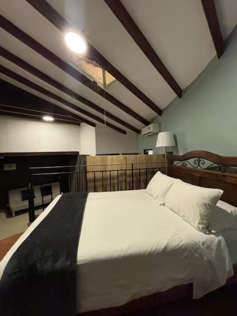 Serendipia Studio Loft in San Isidro 205