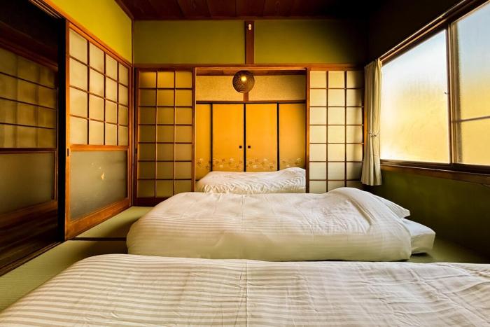 Samurai Garage House