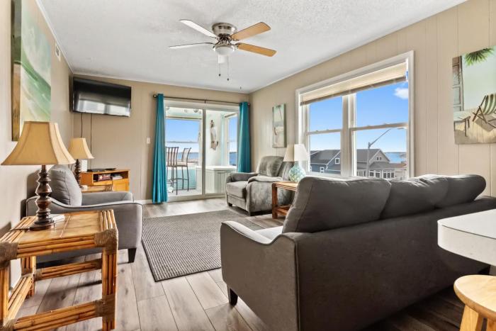Bayside 2-Bedroom Condo on 53rd Street Perfect for a Coastal Escape in Ocean City