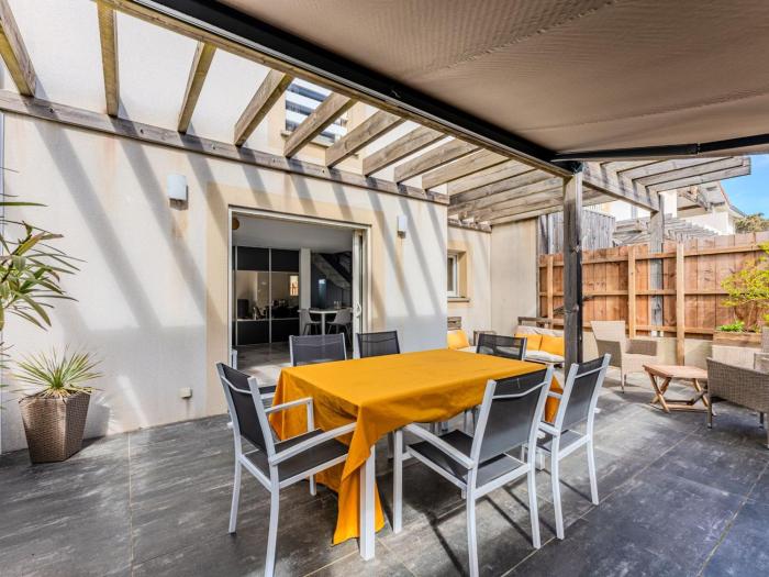 Maison spacieuse à Biscarrosse-Plage près de locéan - FR-1-521-251