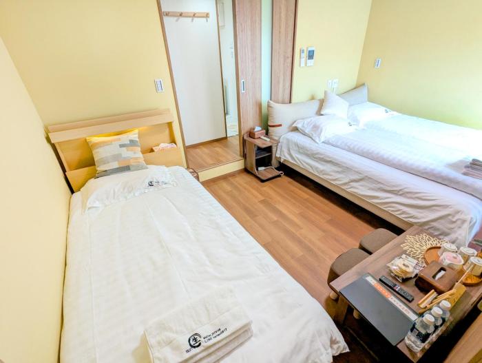 Sun生A号棟204室直达关西机场 电梯公寓 采光良好 仅2站到难波 直达梅田心斋桥天王寺 附带私人厨房