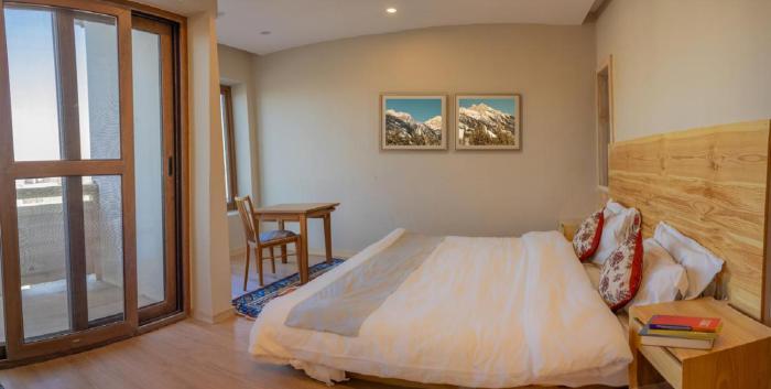 Empire Studio Apartments