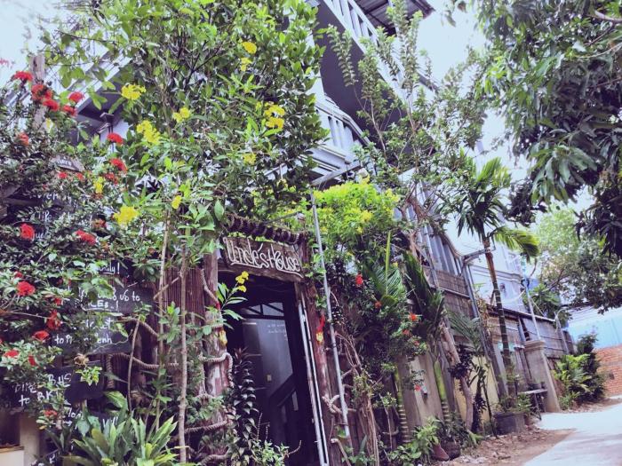 Siem Reap Uncles House