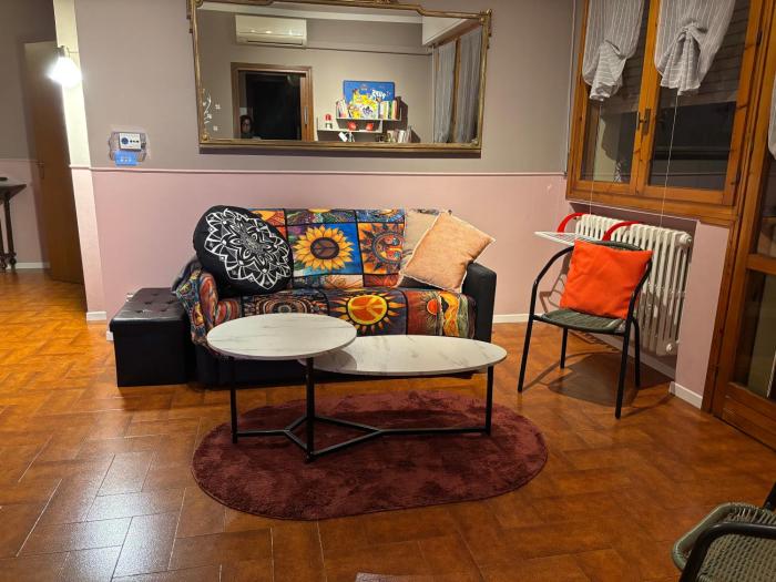 MASCAGNI HOUSE - Climatizzato - Ampio e confortevole - Parcheggio comodo gratuito