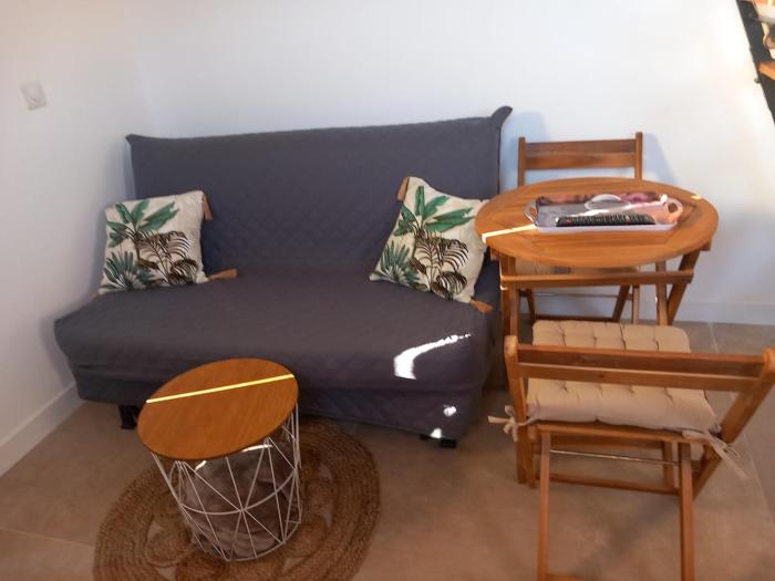 Studio Valcros, La Londe