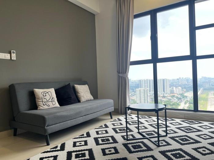Trion KL By Luxe Home