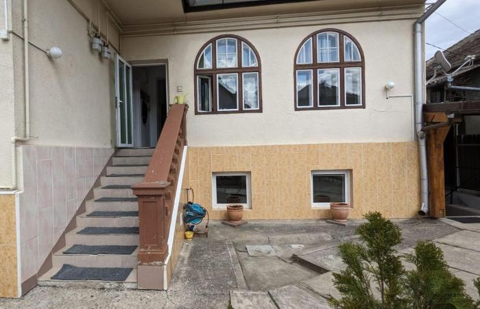 Sibiu Budget Rooms at SemiBasement Demisol