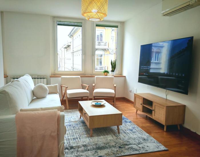 Jonathan Suite Luxury Apartment per 10