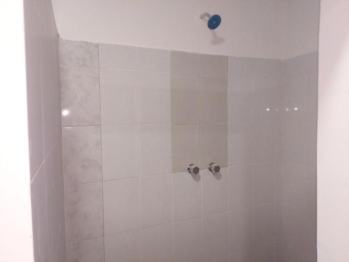 2 recámaras entrada independiente todos los servicios