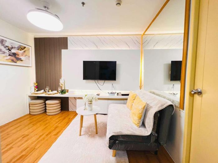 SEAWIND CONDOMINIUM 2Bedrooms near Davao Airport, SM Lanang, Sasa Wharf, Dusit Thani, Waterfront Insular Hotel, Azuela Cove, Acacia Hotel, Abreeza Mall, Lots 4 Less, Puregold & a lot more