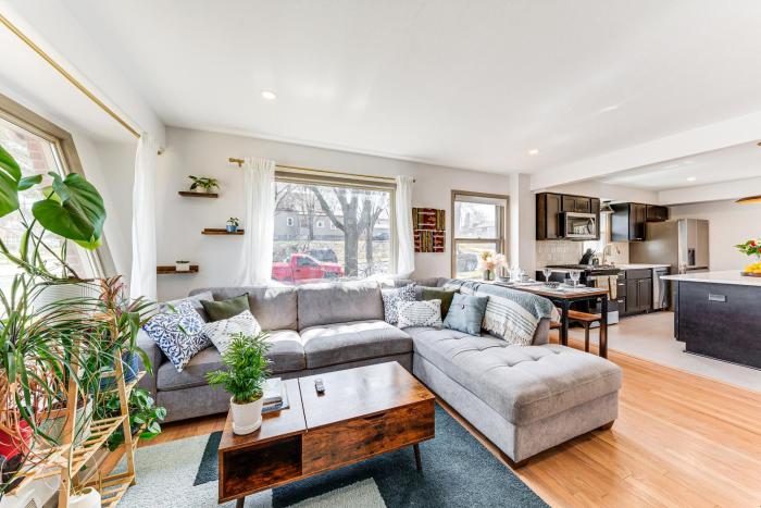 6 Mi to Summerfest Park Home with Game Room!