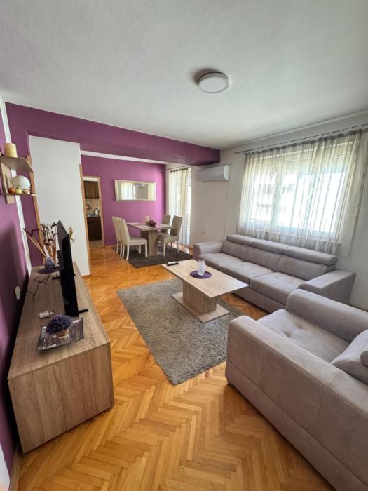Ls Apartment