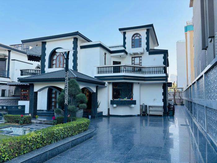 4Bhk Villa Private pool