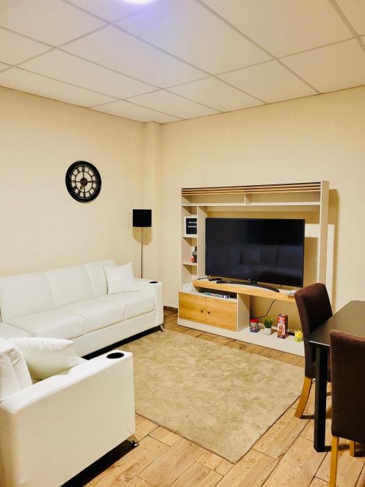 Conchitas, near Mall metrocentro, AC, SHW