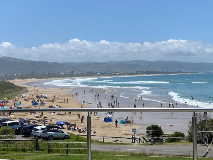 Villa by the sea , Apollo Bay