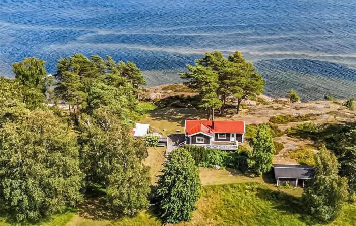 Beautiful Home In Lysekil