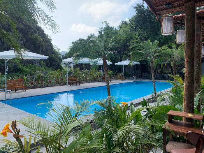 Trang An river mountain ecolodge Ninh Binh