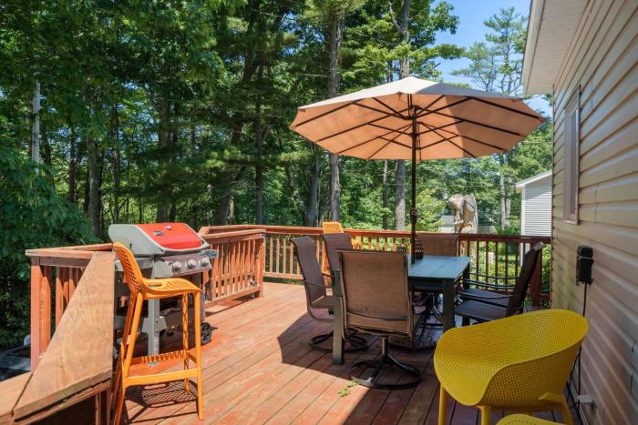 Shoals View Escape Ocean Views Dog-Friendly