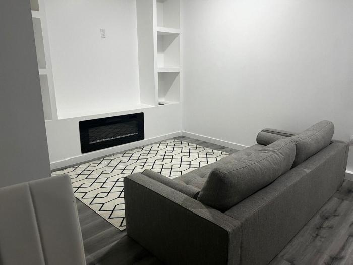 Basement in Keswick Edmonton