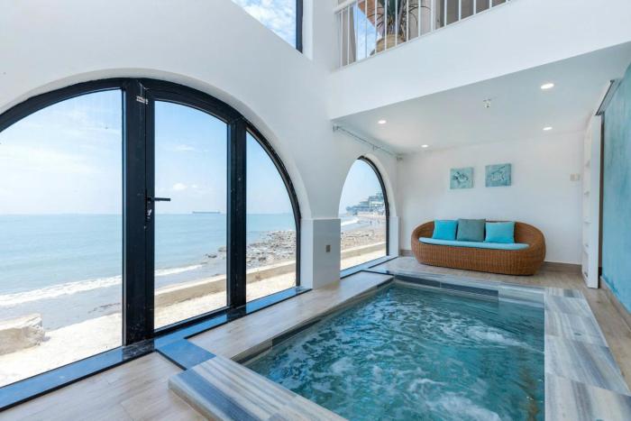 Palm Villa 46 - Luxury villa by the sea - 4 bedrooms