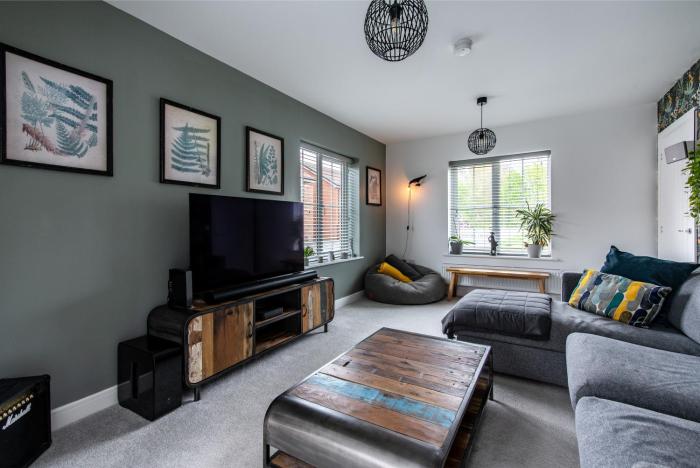 Spacious 5 Bed Home with Sustainable Features