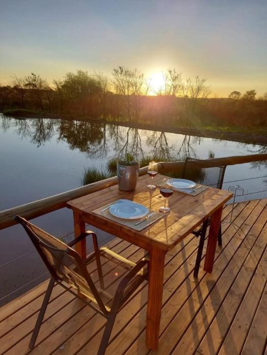 Kolobe Luxury Glamping Safari Tent