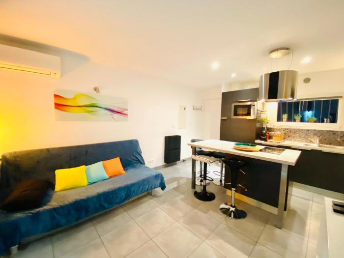 Appartement T2, 5mn à pied de la plage et du port de Sanary