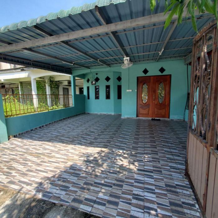 Zamrud DSri Bayu