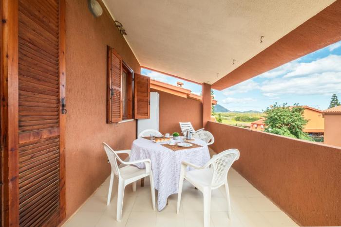 5 minuti a piedi dal mare- appartamento con veranda